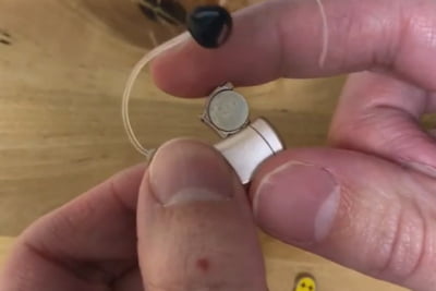 How to Change a Hearing Aid Battery